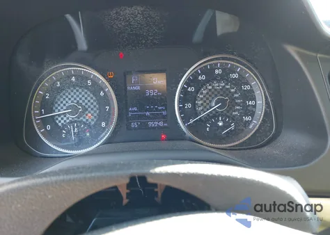 2019 Hyundai Elantra Se from USA, damaged, VIN 5NPD74LF5KH440256